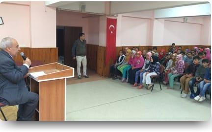 Araştırmacı-Yazar Remzi Yıldırım öğrenci-yazar buluşması kapsamında okulumuzda konferans verdi.